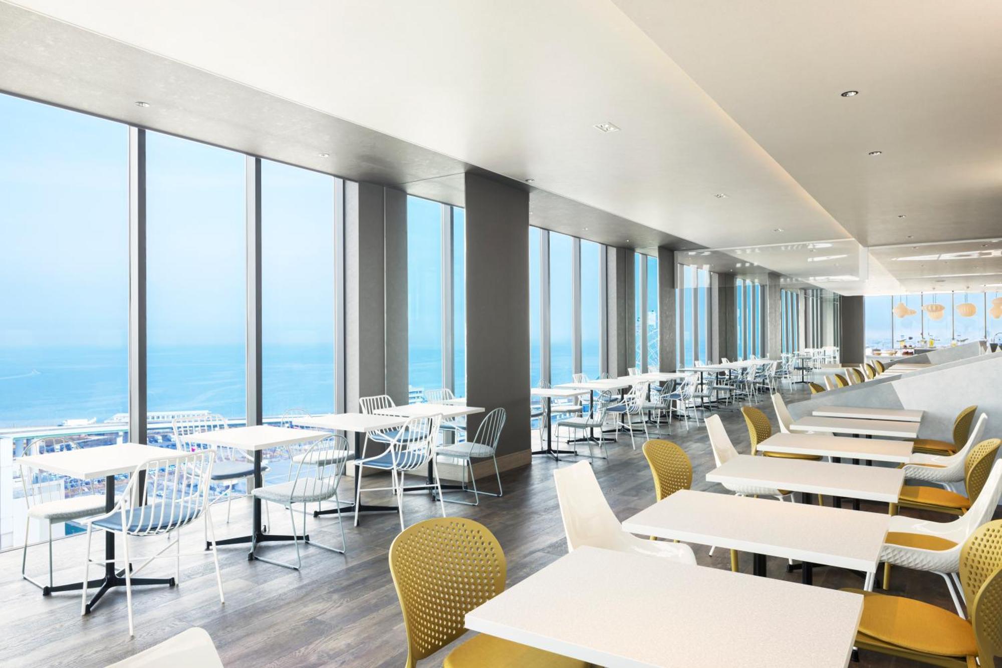 Omo Kansai Airport By Hoshino Resorts 泉佐野 外观 照片 The 360° Restaurant